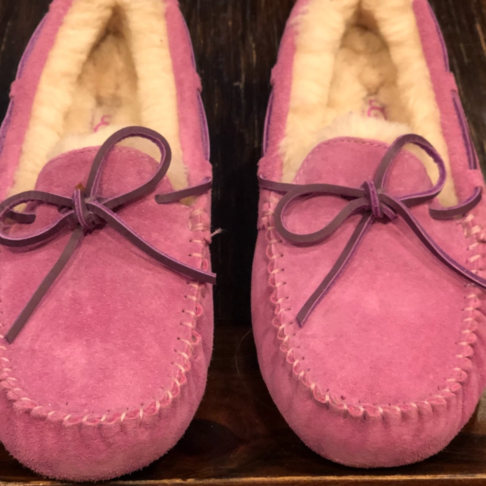 Like new Lilac Ugg’s